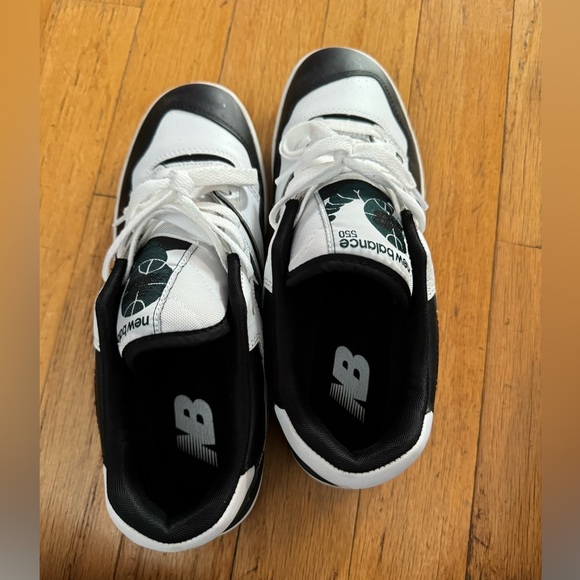 New Balance 550 size 11 - Picture 4 of 4